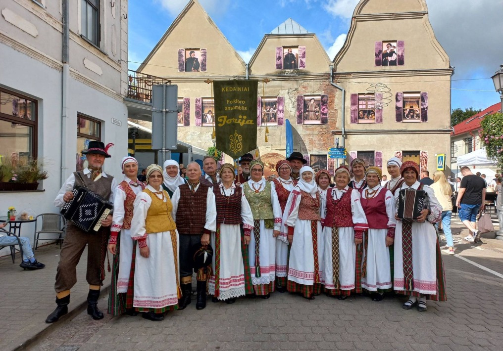 Folkloro ansamblis JORIJA